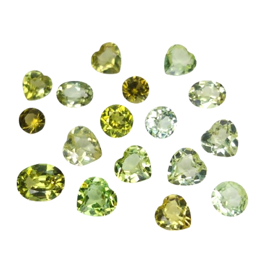 3.97cts Green yellow maligarnet oval heart cut 17pcs loose gemstones "see video"